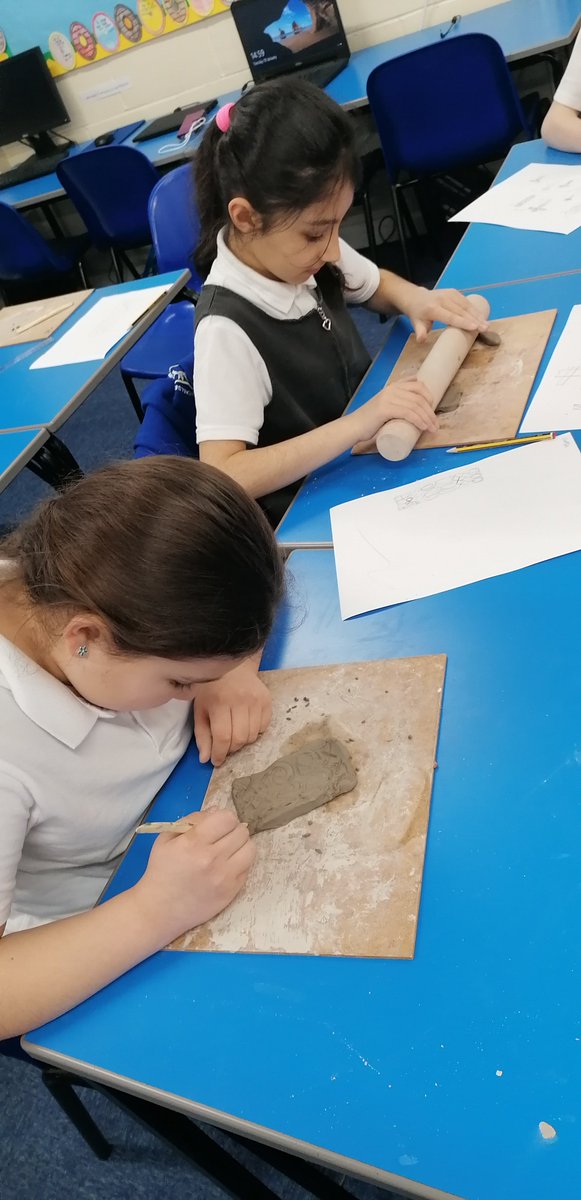 KarenJones2011's tweet photo. Great fun with clay in Emerald class. We have created Anglo Saxon carvings 😊 @Winchelsea1 @daniel_gravil @MrsMHarris https://t.co/DG10Ax3C6L