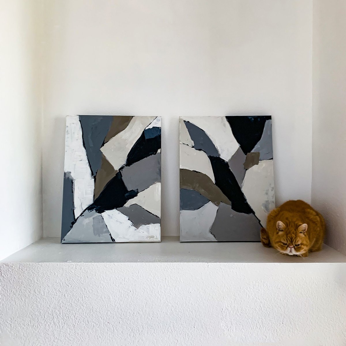 A couple of more pretty originals (both 18x24”) that will be available for sale as part of my new original launch late next week. Think the cat likes them, too! 😆