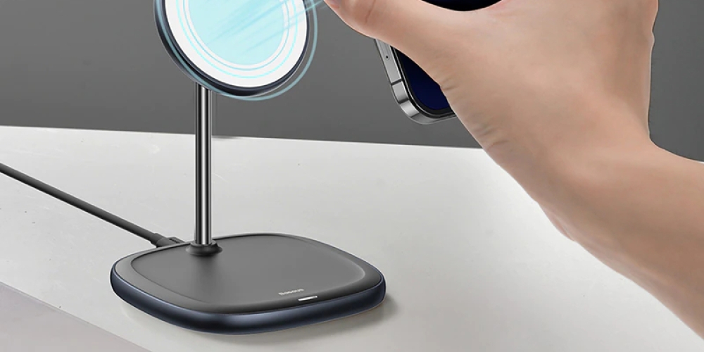gadgets_tera's tweet image. Magnetic Wireless Phone Charger And Desk Holder Stand 
Price: AED 148.72
teragadgets.shop/magnetic-wirel…
Come and Grab Amazing Gadgets 
#phonearmbands #earbudswireless #phonecable #wirelessheadphones #wirelesscharger #wirelesscharging