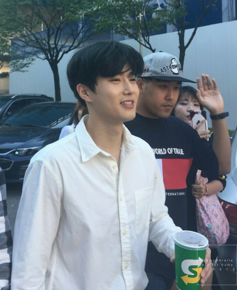 currently thinking about this junmyeon