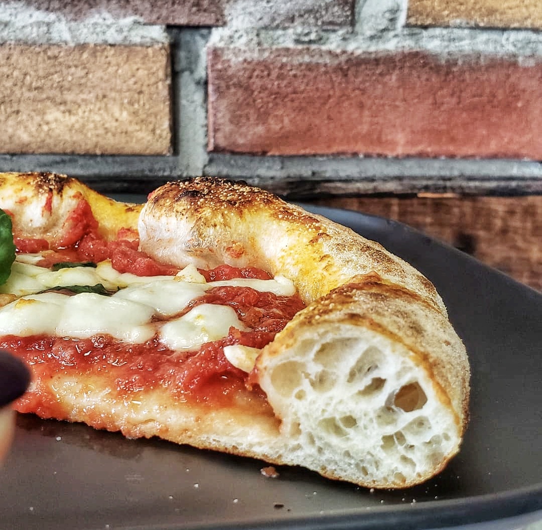 PUMPED FOR PIZZA? 🍕

The answer is always YES, especially when we see what's coming out of the ovens at Little Italy on 62!

📸 Little Italy on 62
📍 <a href="/BellevilleON/">City of Belleville</a>
👉 @SouthEast_Ont <a href="/canadatakeout/">Canada Takeout 🍽️ #TakeoutDay</a> 
⚠ Remember to stay safe and follow all Public Health guidelines.