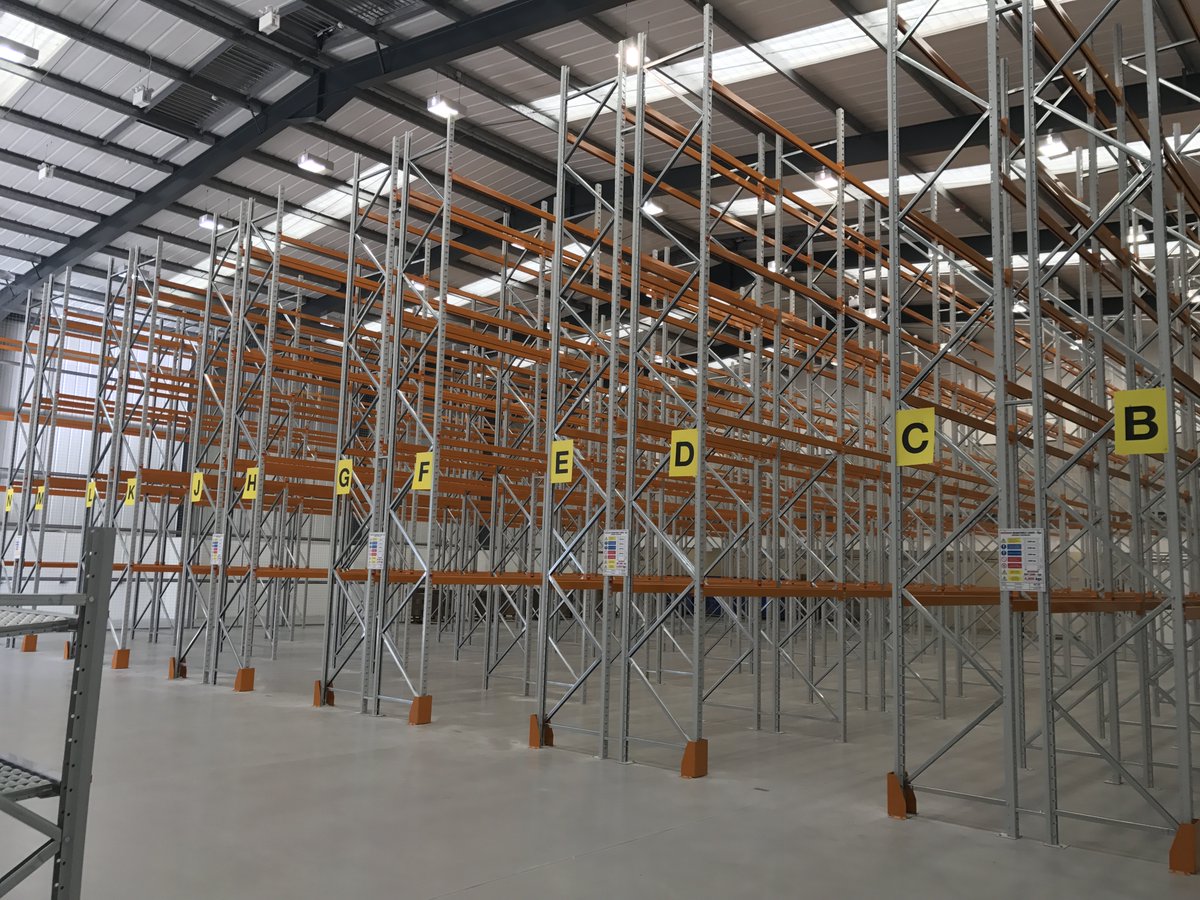 OneSolutn's tweet image. Not forgetting we design, supply &amp;amp; install Pallet Racking!! Here's a throwback showing a Scheme completed in Bury, Greater Manchester! #palletracking #warehouse #storage
