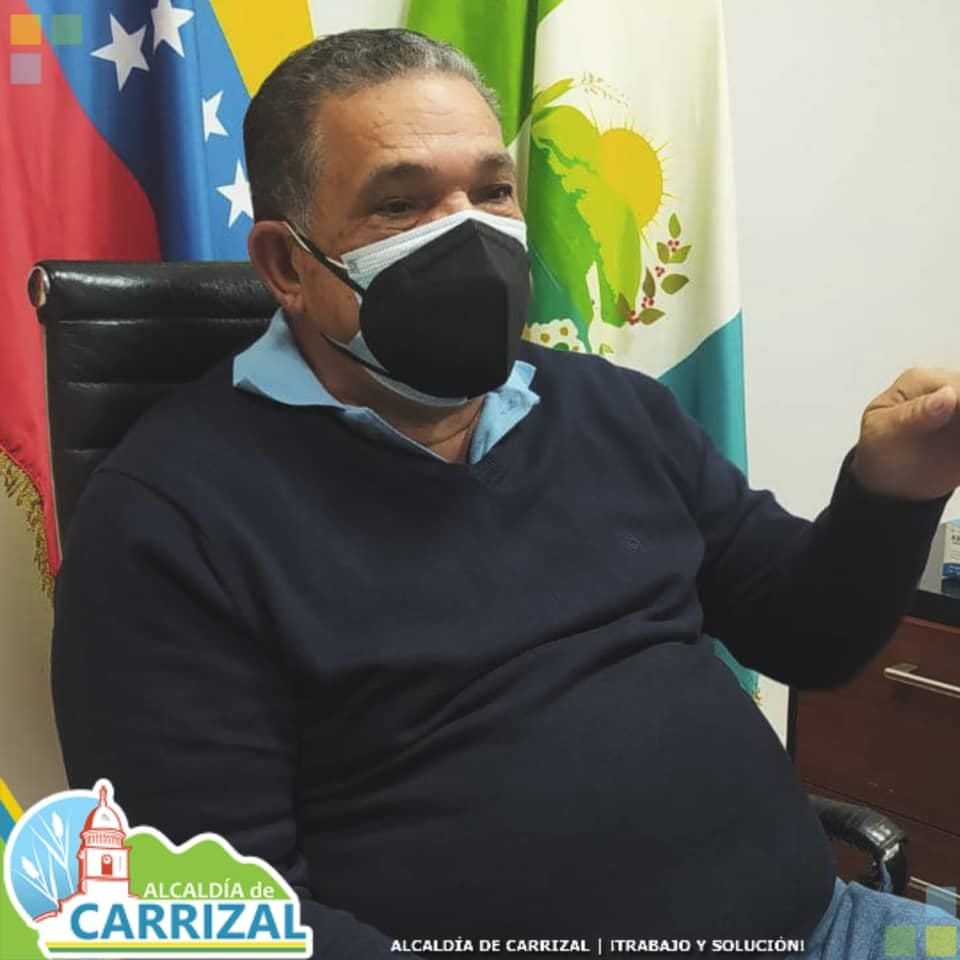 Alc_Carrizal's tweet photo. PoliCarrizal y Protección Civil alerta para dar cumplimiento a las medidas de bioseguridad

Efectivos de Protección Civil y Policía Municipal de Carrizal garantizarán el cumplimiento de las medidas de bioseguridad en el municipio, a fin de evitar la propagación del covid-19. https://t.co/koyyt8UfuD