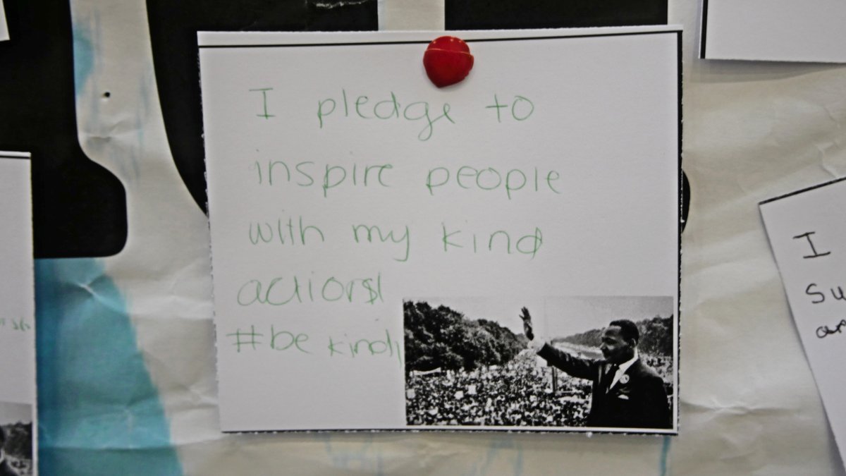 SBonnellSchool's tweet photo. In celebration of #MartinLutherKingDay, our SB prefects hosted a ‘Piazza Moment’ at lunch today. They assisted our students with #IBelieve pledges that were placed on the noticeboard for all to see.😀
#SBGirlsWhoCan #LifeAtSB #BeKind https://t.co/DMh7t4VgoF
