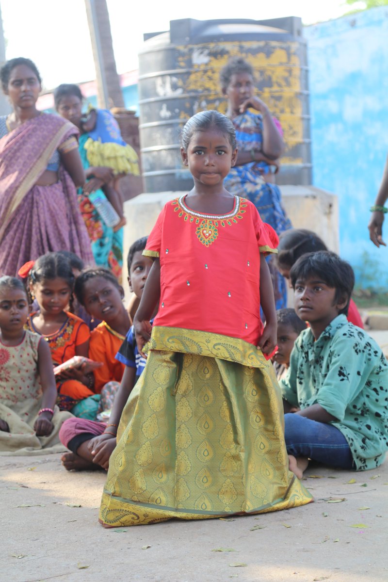 goodnessfdn's tweet photo. Pongal is a time of happiness, fun and gratitude for all the nature's gifts to humans .GOFO team had a unique time of togetherness and giving amongst the lovely people in  Muthukondapuram and Krishnapuram. New dresses and sweets were distributed to the children in this community. https://t.co/hsPYgHaByn