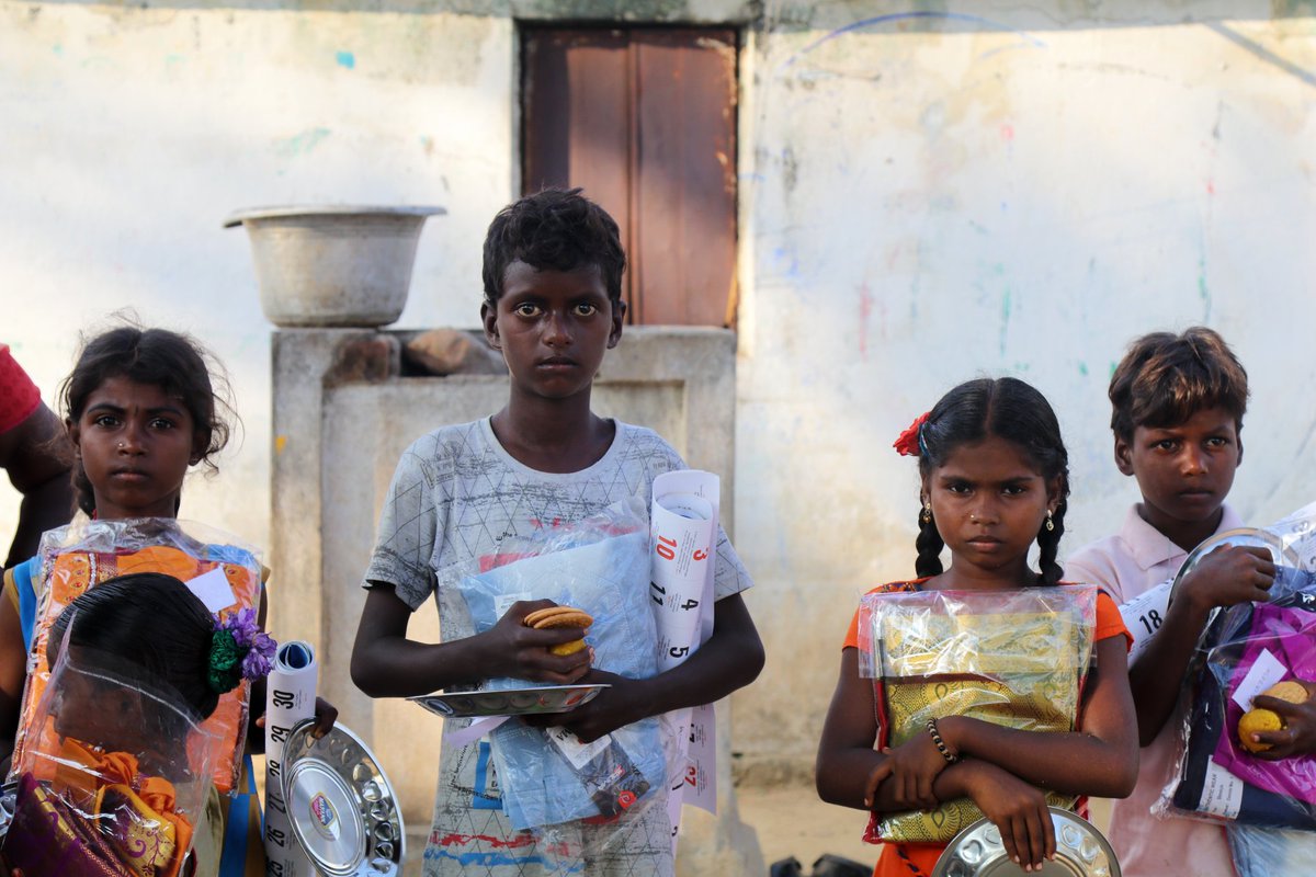 goodnessfdn's tweet photo. Pongal is a time of happiness, fun and gratitude for all the nature's gifts to humans .GOFO team had a unique time of togetherness and giving amongst the lovely people in  Muthukondapuram and Krishnapuram. New dresses and sweets were distributed to the children in this community. https://t.co/hsPYgHaByn