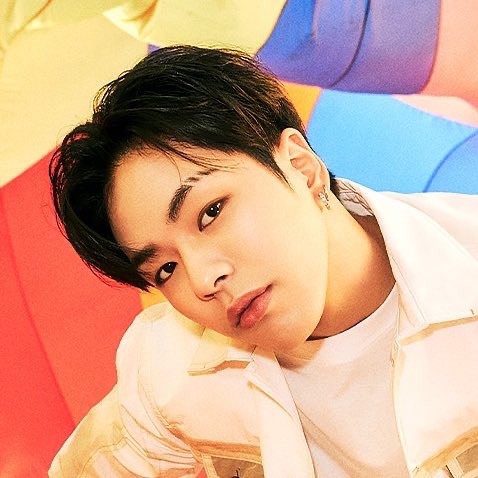 FJZObUbaAAIGbZ6?format=jpg&name=small