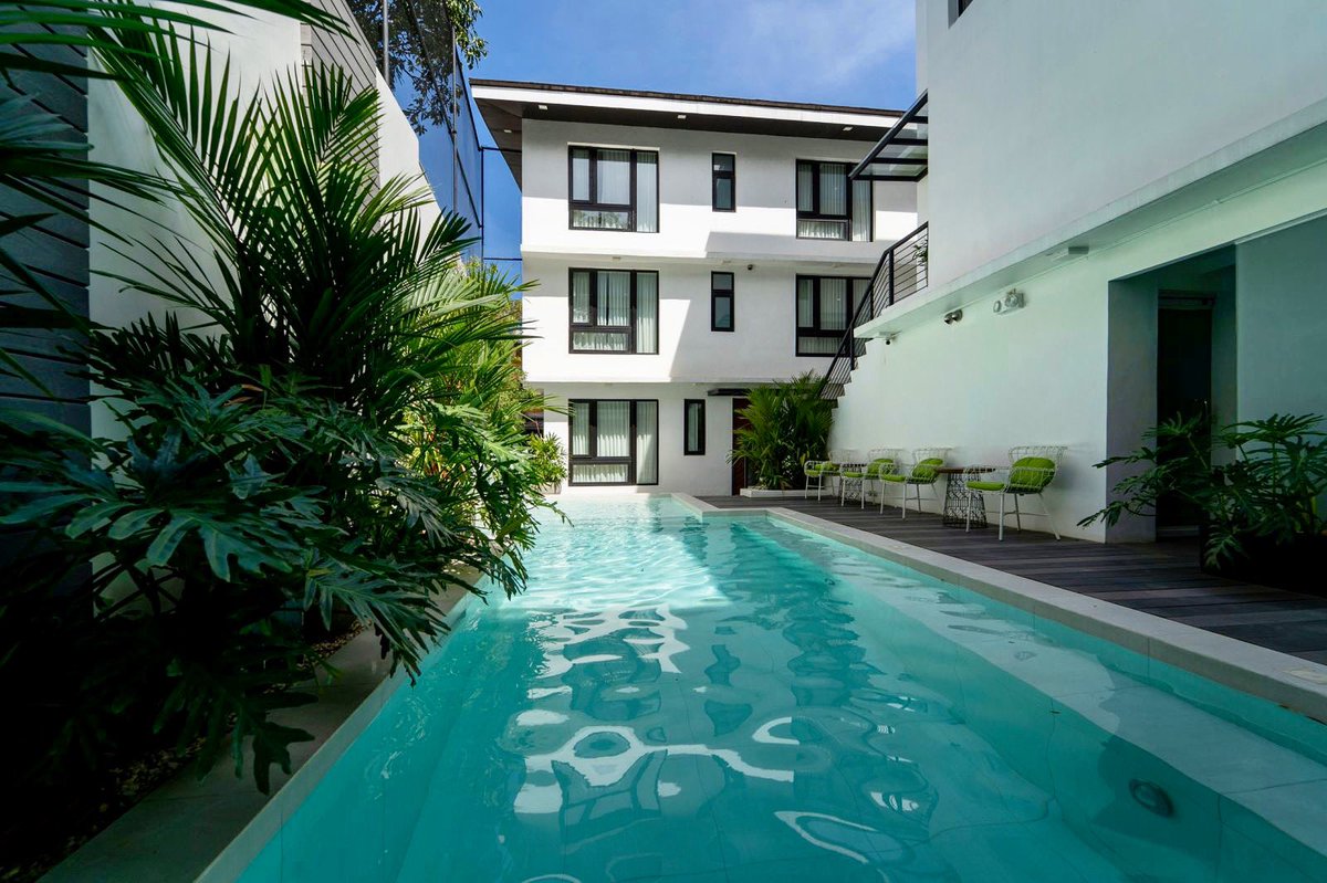 aptelnido's tweet photo. Aiming to make workouts fun and enjoyable this year? π€© After a day's trek and island hopping, you can still enjoy a few laps in our pool. New year workout goals achieved! π€
#APTexperience #APTway #APTelnido #ElNido #palawan #OurSafeHaven #bubbletravel #newbeginnings https://t.co/dDZV2SrkaW
