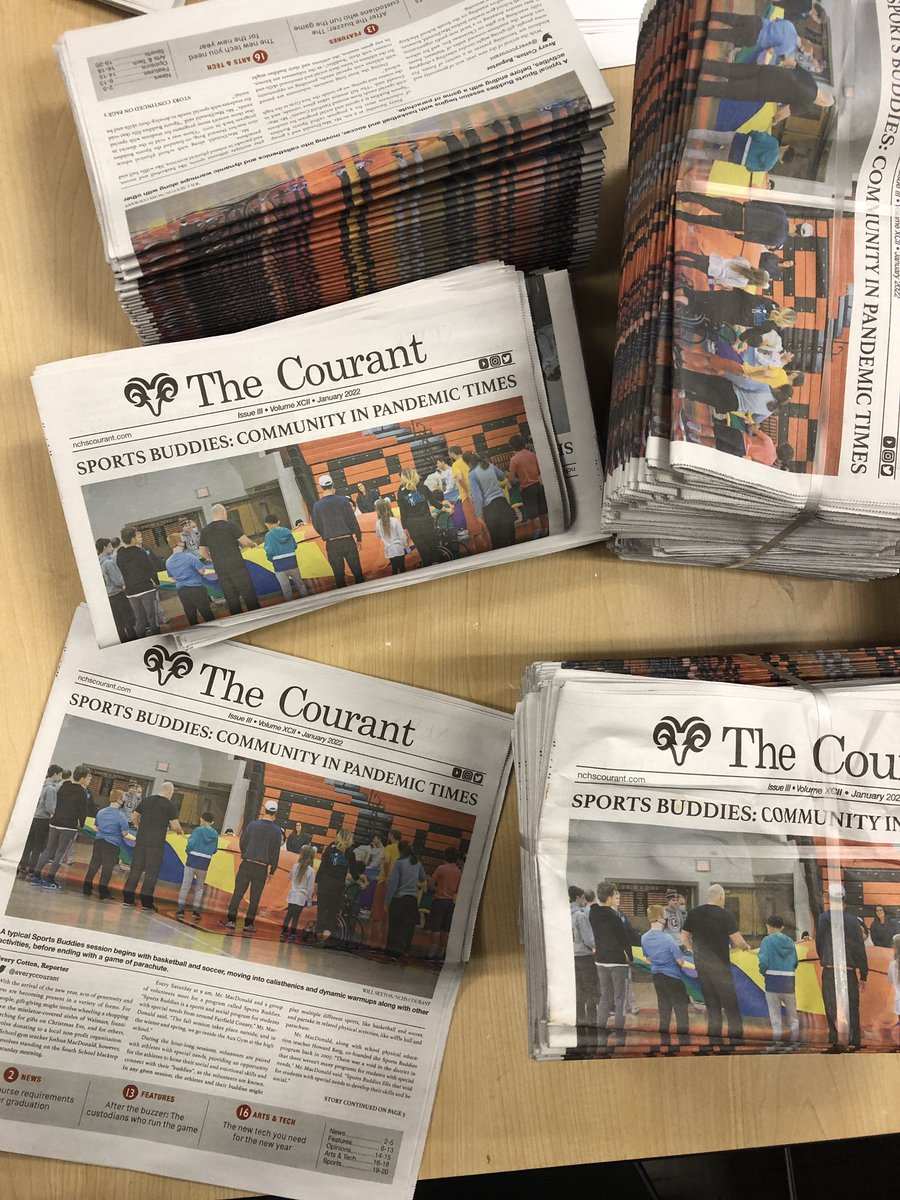 THE NEWEST ISSUE OF THE COURANT IS OUT!!! Pick up a copy to read about the substitute teacher crisis, New Year’s resolutions, and growth mindset classrooms (and much more…)