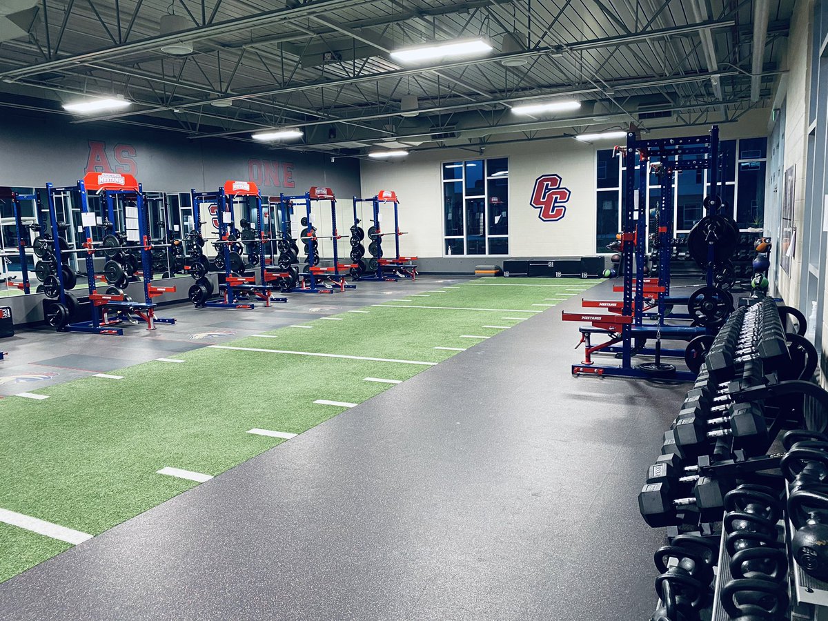 Another successful morning in the lab!

#StangGang 🐴🔴🔵