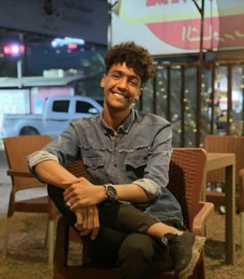 Partof3bdudes's tweet photo. 🔴الطالب عبدالرحمن صابر محمد فرح مفقود من الأمس في #مليونية17يناير و لم يتم التعرف عليه حتى الآن في الأقسام داخل مدينة الخرطوم.
لمن يتعرف عليه او على حاله او مكانه يساعدنا في الوصول ليه .
عبدالرحمن نتيجة قبوله للجامعة طلعت اليوم ..ربنا يجمع بيه في القريب . https://t.co/JgfEAOmDlF