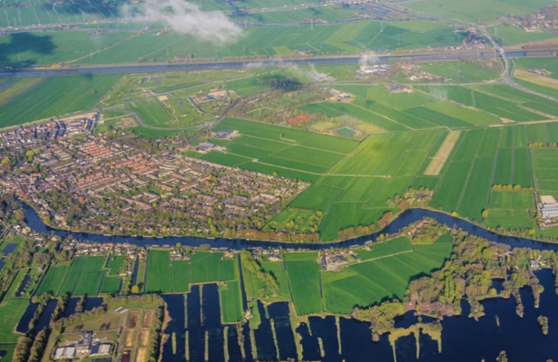 WIvoorhetCDA's tweet image. Samen met de @CDA_BSV organiseren we op zaterdag 22 januari een digitaal symposium over het thema “Omgaan met de beperkte ruimte’. Centraal staat hoe we op een christendemocratische manier om kunnen gaan met dit uiterst complexe vraagstuk.

Info/aanmelden: bit.ly/3nE6ne9