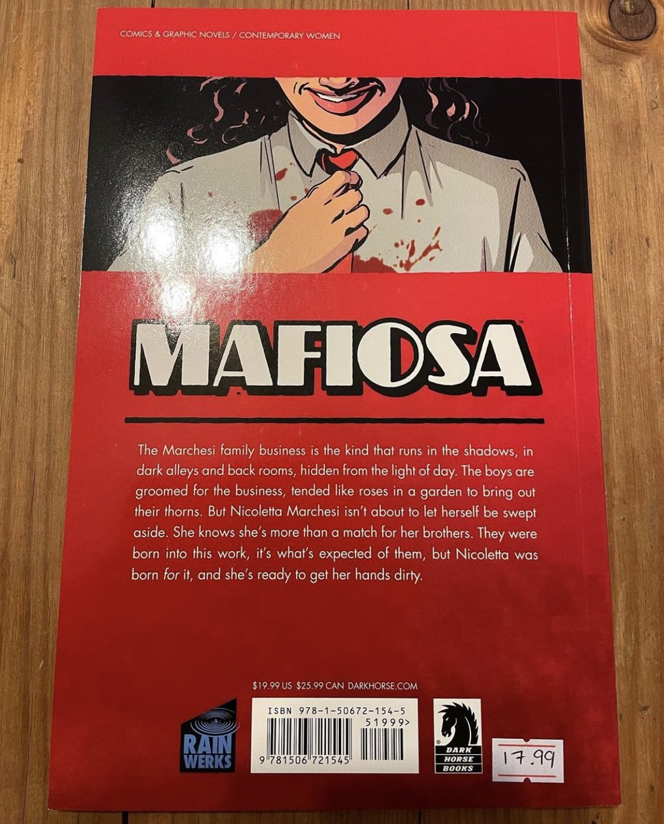 GraphicCComics's tweet photo. NEW GRAPHIC NOVEL! Mafiosa from @rain_werks @DarkHorseComics https://t.co/A0ryM8Dqkb