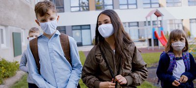 All APS Schools to Implement Enhanced COVID-Safe Practices

Beginning Wednesday, Jan. 19, schools will take extra precautions to help reduce the spread of the virus.

aps.edu/news/news-from…