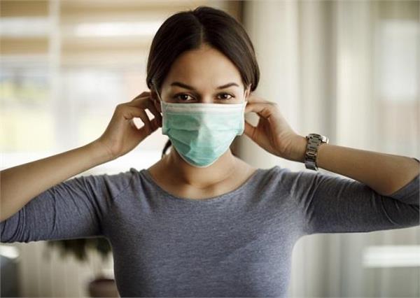 punjabkesari's tweet photo. Myth Buster: क्या लंबे समय तक Mask पहनने से बढ़ जाता है CO2 का स्तर?
https://t.co/uoL9WjITxL

#SurgicalMask #CovidMythBuster #CO2Level #Coronavirus #Covid19 #CDC #Omicron #WearingMask #Corona #HealthUpdate https://t.co/NcljocwwIc