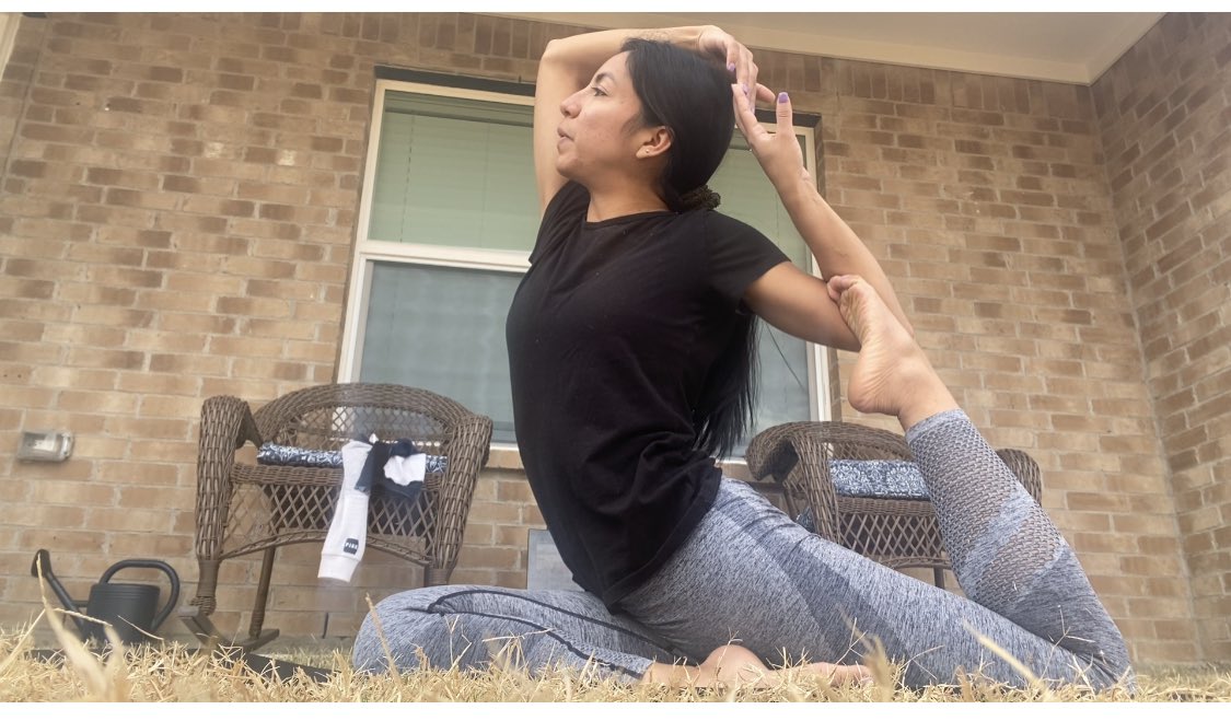 stefypadi's tweet photo. Yoga se define en respiración , balance y flexibilidad. Conexión  total con el cuerpo, nuestro templo. https://t.co/csF7jkAVqO