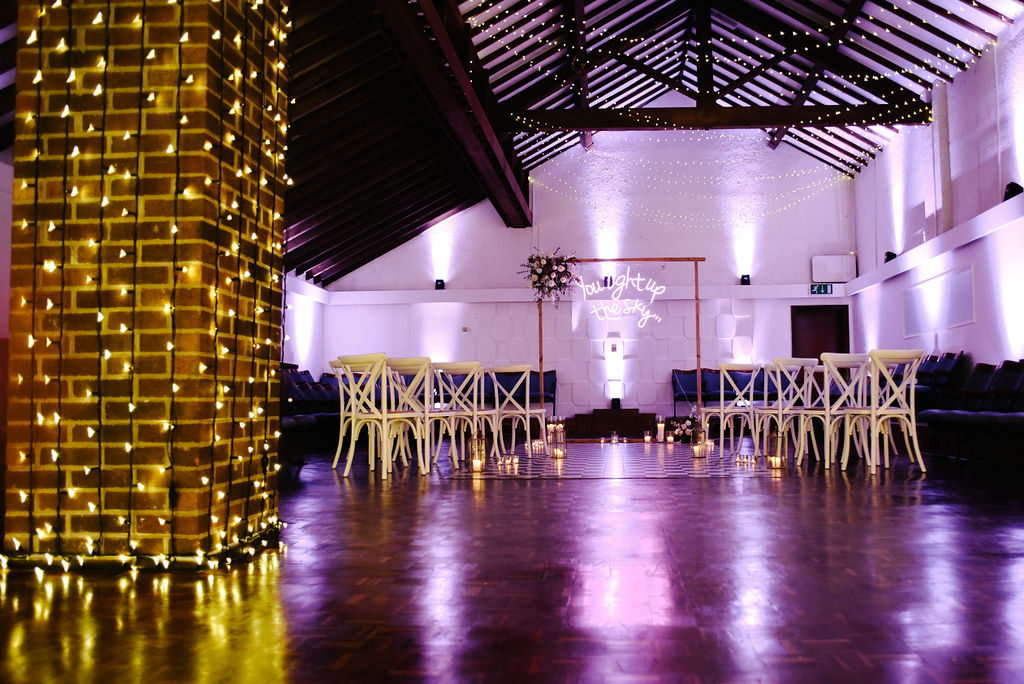 Fairy lights and uplighters at the lovely @larkspurlodge 
If you would like a quote please call 0330 122 4321 or email sales@hipswing.co.uk ❤️