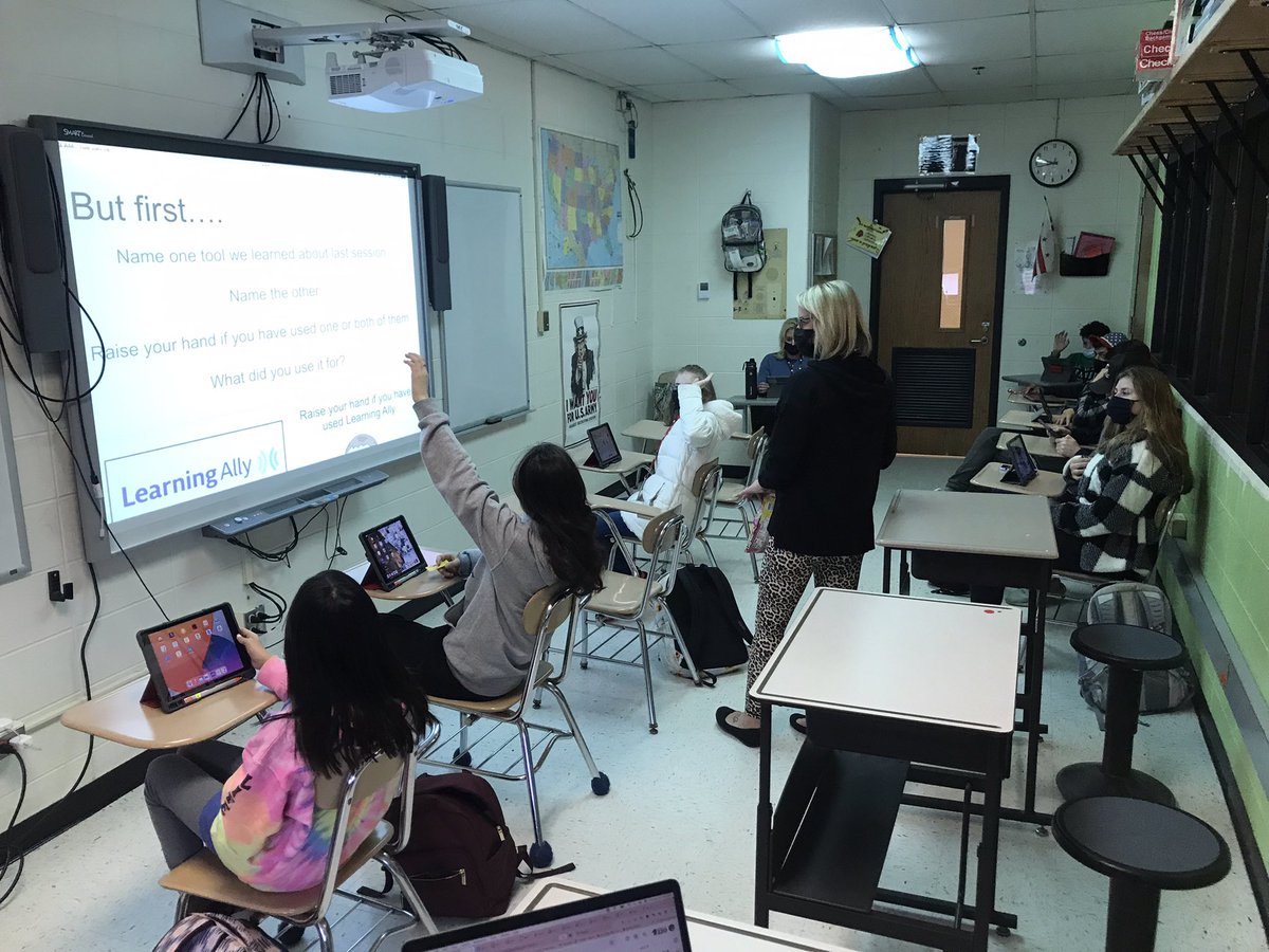 Mrs Key came back today to make sure we all are experts in accessing Learning Ally.  Thank you <a href="/KKey_AT/">Kelly Key</a> !  <a href="/Prairie220/">BMS Prairie Campus</a> #seethestudent220