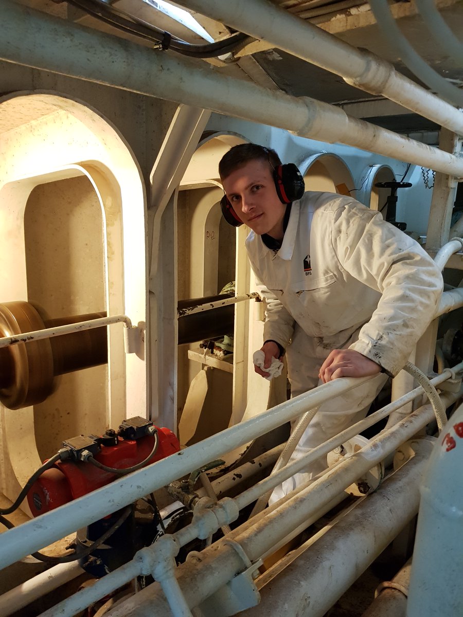 MaritimeHumber's tweet image. Start your career in engineering with a fully-sponsored cadetship.
Gain a higher education qualification with no fees or student debt, and be part of a unique and rewarding industry.
Register for our open event on Tuesday 1st February, 5pm-7pm.
humbermaritimecollege.ac.uk/open-events/de…