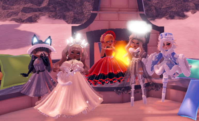 soya_zee's tweet photo. We did an element photoshoot! Thanks everyone who came along, outfits looked amazing! If you'd like to be part of our photoshoots join our discord, it is growing thanks to ya'll💛#royalehigh #royalehighphotoshoot #Rhphotoshoot #rhoutfit #robloxroyalehigh https://t.co/4AGY1wcBjV