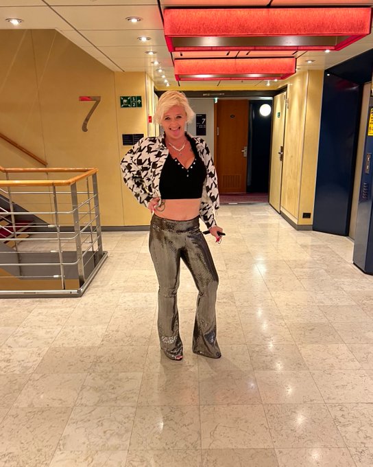 A smile never goes out of style. #viral #hottime #hothatch #hotactress #actress #actresslife #sexy #sexyweek<a href="/tag/viral"class="tags">#viral</a><a href="/tag/hottime"class="tags">#hottime</a><a href="/tag/miami"class="tags"><span>#miami</span></a><a href="/tag/actress"class="tags"><span>#actress</span></a><a href="/tag/sexy"class="tags"><span>#sexy</span></a><a href="/tag/babes"class="tags"><span>#babes</span></a><a href="/tag/unicorn"class="tags"><span>#unicorn</span></a><a href="/tag/girlswithtattoos"class="tags"><span>#girlswithtattoos</span></a>