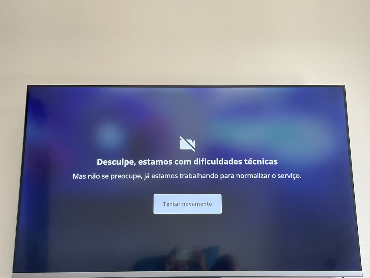 perfildothiagoo's tweet photo. Que feio hein @globoplay 
Além do mais colocar propaganda antes de assistir #BBB é péssimo, afinal, não estou pagando? Falta muito pra chegar perto da @NetflixBrasil https://t.co/aQ1m4gi7Ma