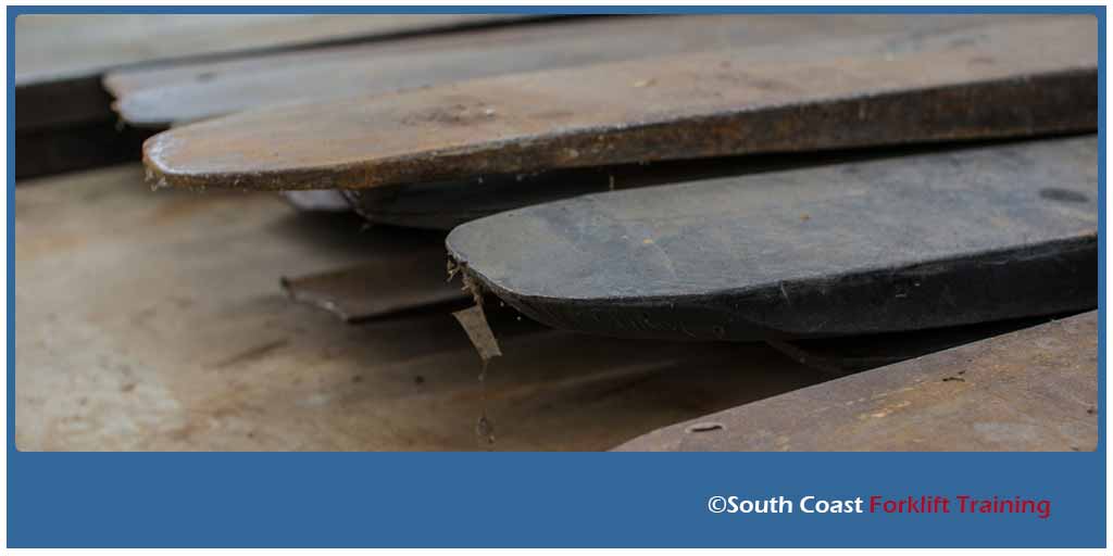 A lift truck has forks that take the weight and lift the load, hence the name forklift truck. Make sense to me. Why then do I hear people insist on calling them tines, prongs, spines, and blades?
#Controversial #ForkliftAdvice