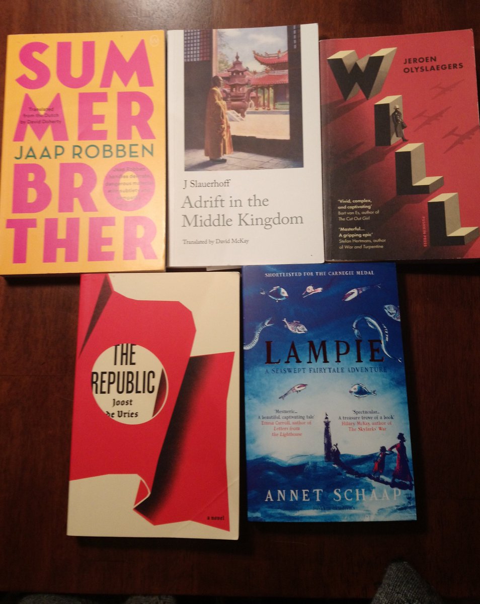 M_Hutchison's tweet photo. The winner of the 2022 #Vondel translation prize will be announced on 10th February. Which of these is your favourite? #dutchlit #translation https://t.co/i8fr1zMKMj