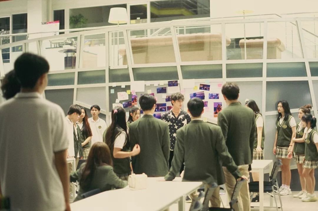 allbright_ofc's tweet photo. ออร่าความหล่อกระแทกใจเลยค่ะ

IG 1194film

#F4Thailand 
#bbrightvc https://t.co/NLAywWYtAu