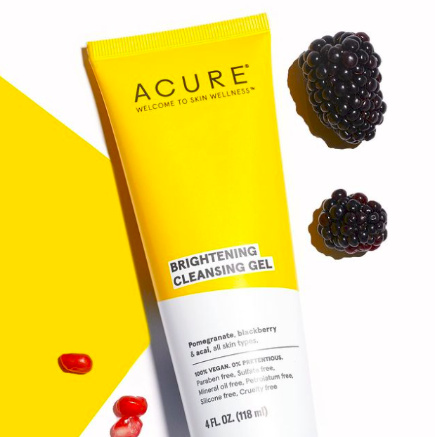 acurebeauty's tweet photo. One of our most popular cleansers! Brightening cleansing gel is a super gentle everyday cleanser that easily washes away dirt, oil, and makeup. 
☀️With antioxidant rich pomegranate and açaí, calendula, lemon and chlorella. https://t.co/g5cDf2pIUx
