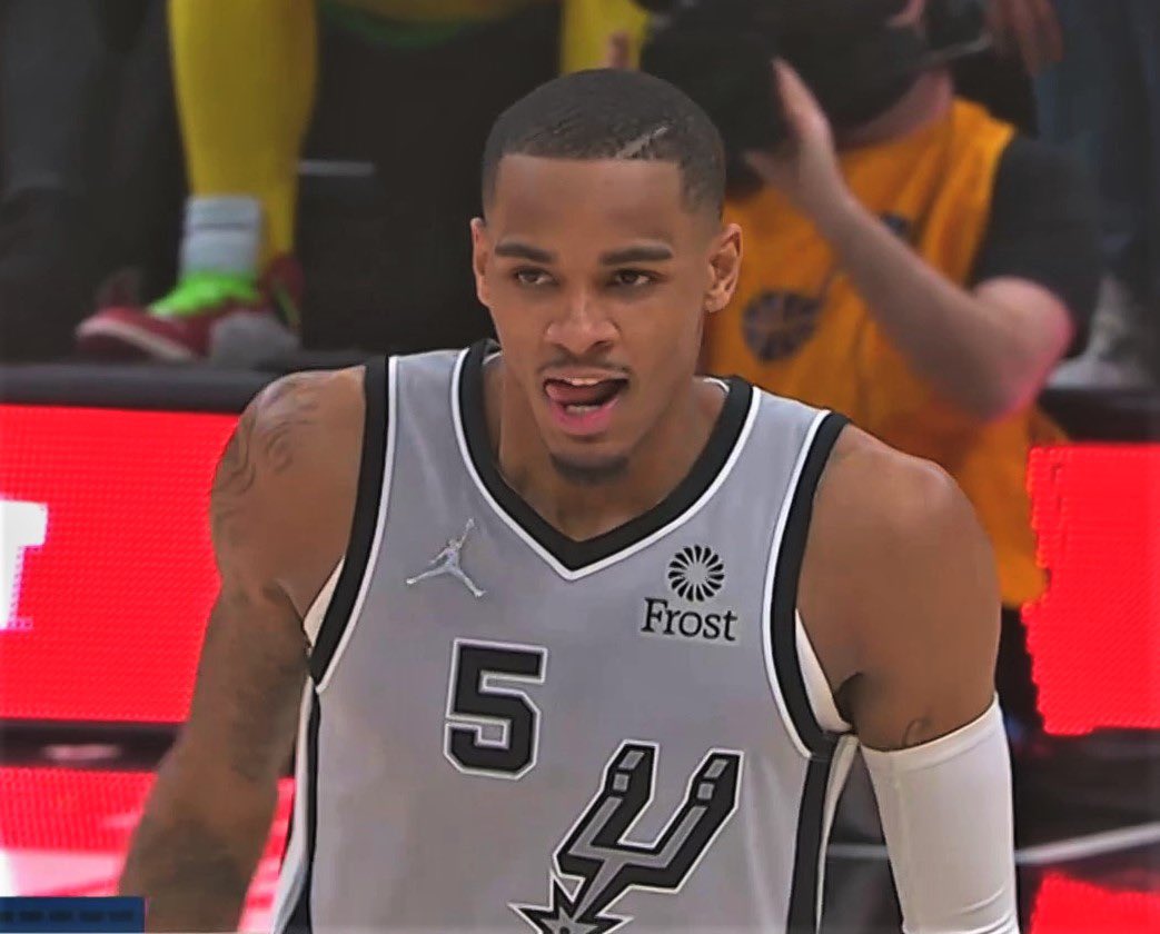 BalaPattySZN's tweet photo. click the retweet button to send #DejounteMurray to the #NBAAllStar game ☀️ 

just click the retweet button pls https://t.co/bVnm2H97Jm
