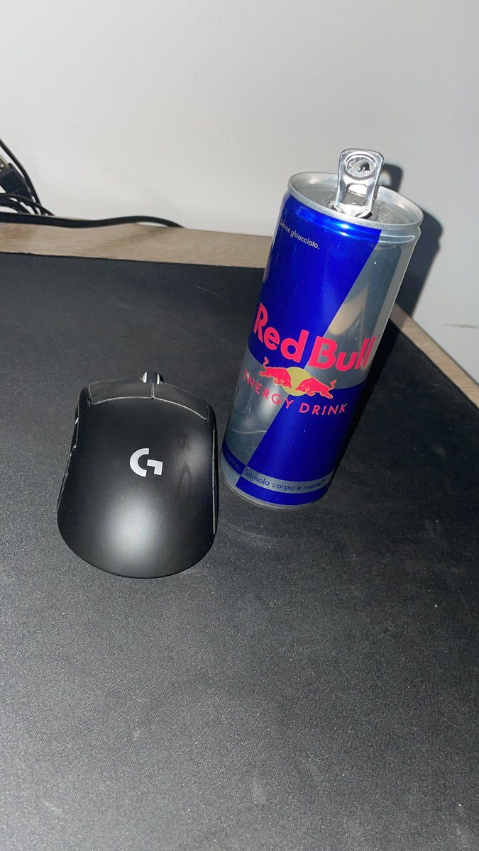 Blxstr6's tweet photo. 😳🎮 https://t.co/clkMYb77Y1