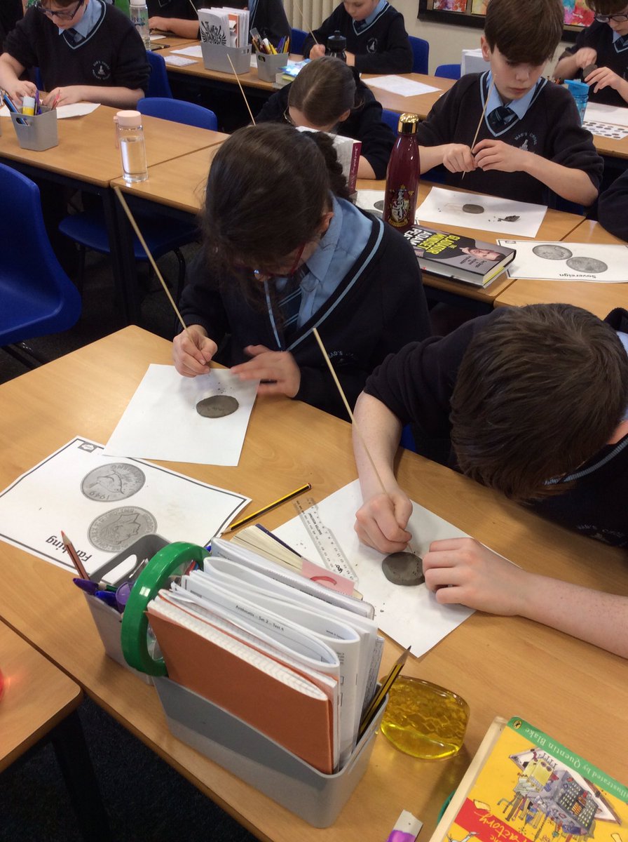 mabsy6a's tweet photo. How was Victorian money different to modern money? https://t.co/o9bMFWUQB3