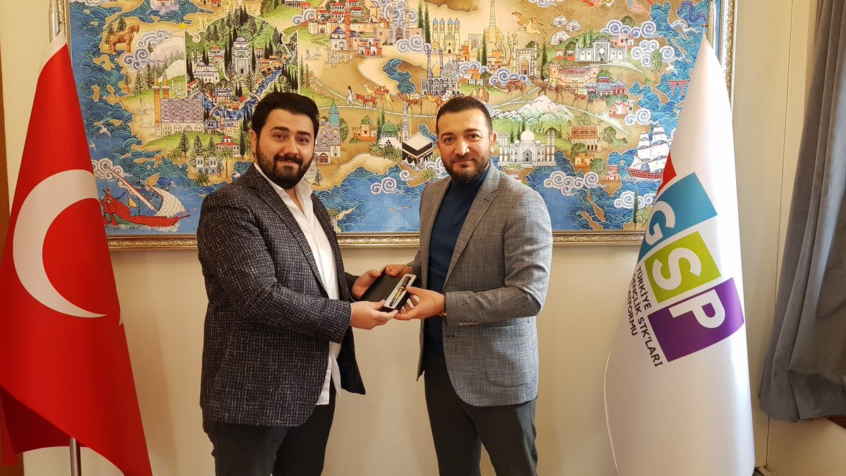GencBirlik's tweet photo. TGSP (Türkiye Gençlik STK’ları Platformu) Yönetim Kurulu Başkanlığına seçilen Ali Haydar USTAOSMANOĞLU’na hayırlı olsun ziyaretinde bulunduk. Kendilerine yeni görevlerinde muvaffakatiyetler dileriz. @mstfalkn25 @tgsptr @hustaosmanoglu https://t.co/Nm5k4vPjBz