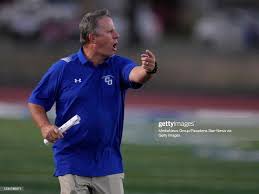COHSFootball's tweet photo. This weekend @SCFCA_ awarded Coach Steve Smith the Gib Dear Assistant Coaches’ Award for his continued service coaching 23 years @COHSFootball 
Big Lou was grateful &amp; we’re proud to honor him for his loyalty, integrity, and passion for our #OneCOFamily #Player2Coach #85CIFChamp https://t.co/dVzzVUY2Iy