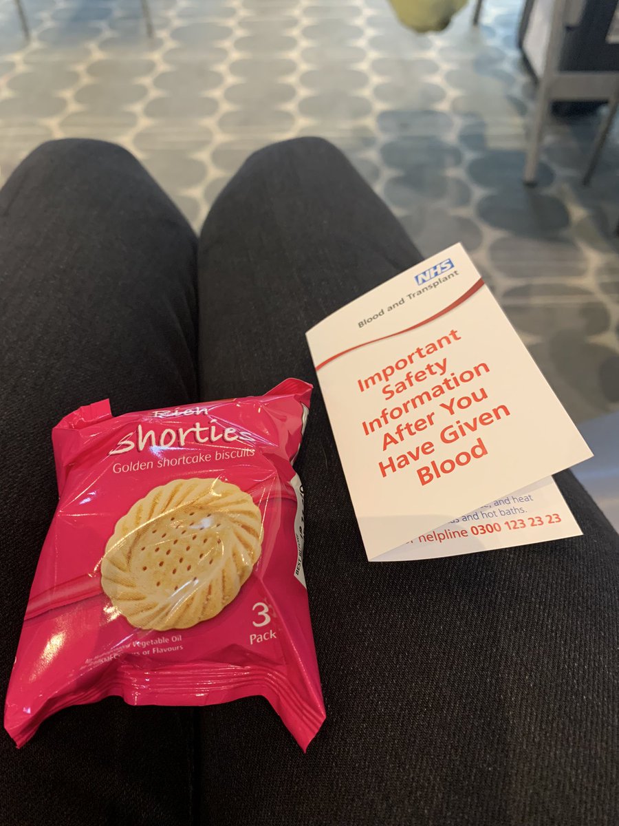 Team Sharpy (@kathsharp1) on Twitter photo I’d call that a fair trade - one donation of O neg neo_rr 🩸 for biscuits <a href="/GiveBloodNHS/">Give Blood NHS 🩸🩹</a> I’d call that a fair trade - one donation of O neg neo_rr 🩸 for biscuits <a href="/GiveBloodNHS/">Give Blood NHS 🩸🩹</a>