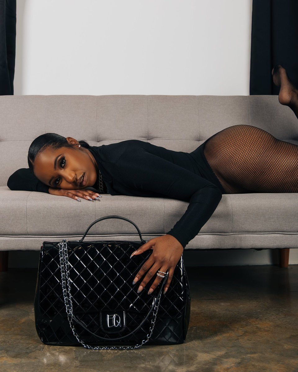 Educated Qween tweet media