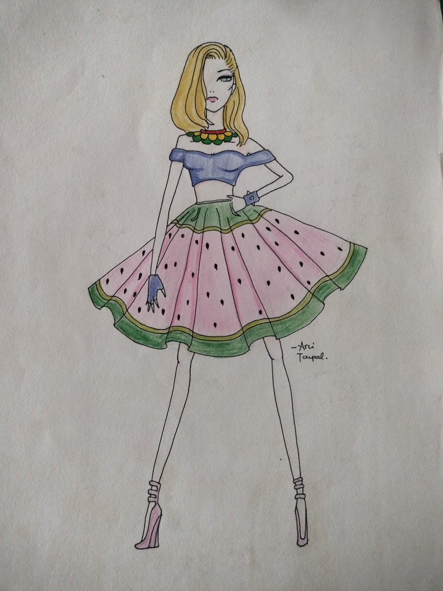 FireflySkin's tweet photo. Another redraw because maybe someone would like to see me improve aye!? 

#TraditionalArt
#FashionIllustration
#ArtistOfSEA
#BeforeAndAfter https://t.co/XBj7Rk7ZLG