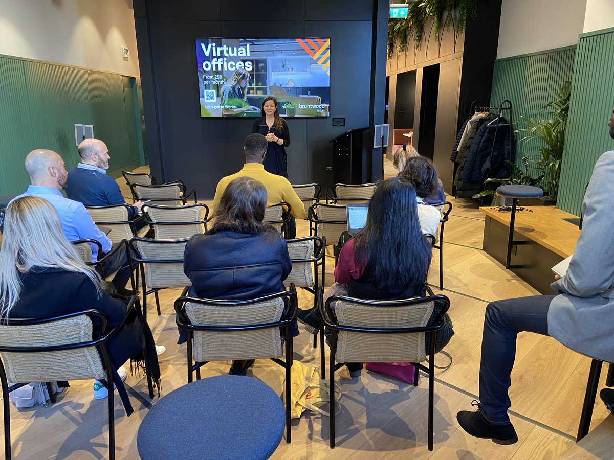 ElevateGM's tweet photo. Hot on the heels of this week's Spark Workshop for @BruntwoodWorks, we've launched our next live Public Speaking Academy 🗣

Join @ilona_alcock on March 16th for an interactive session exploring all aspects of public speaking 🤗

https://t.co/bePvfsis3N https://t.co/nsBl9GWOkL