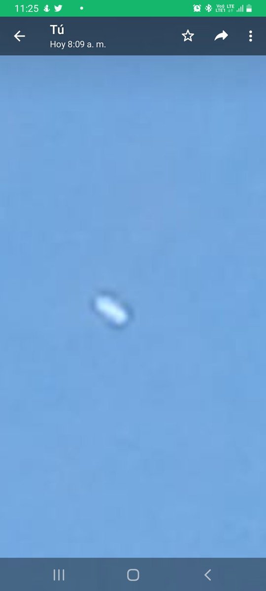 satcer's tweet photo. Esta mañana en observe un objeto suspendido en el cielo de Panama Pacifico. Logre fotografiarlo con el celular antes que se alejara a gran velocidad. Alguna idea de que pudiera ser??
#ufo #ovni #tictac #panamapacifico #panama https://t.co/szvgoMrr2D