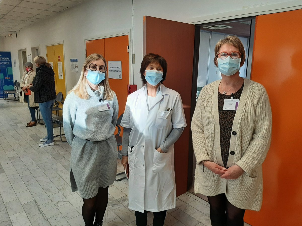 AQueverueARS59's tweet photo. 45 473 injections réalisées depuis un an par l'équipe du centre de vaccination #Covid_19 de la @polycliniquegs de @VilleGdeSynthe
Bravo à tous 👏👏

L'équipe vous vaccine :
🗓 tous les jours de 9h à 19h
🗓 et le samedi de 9h à 13h. https://t.co/Dk4WABSDej