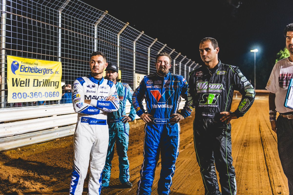 Jacy_Norgaard's tweet photo. The Goat, The Champ, The Rookie. All 3 competing this weekend with the @WoOLateModels at @VolusiaSpeedway https://t.co/ObuPceyzuw