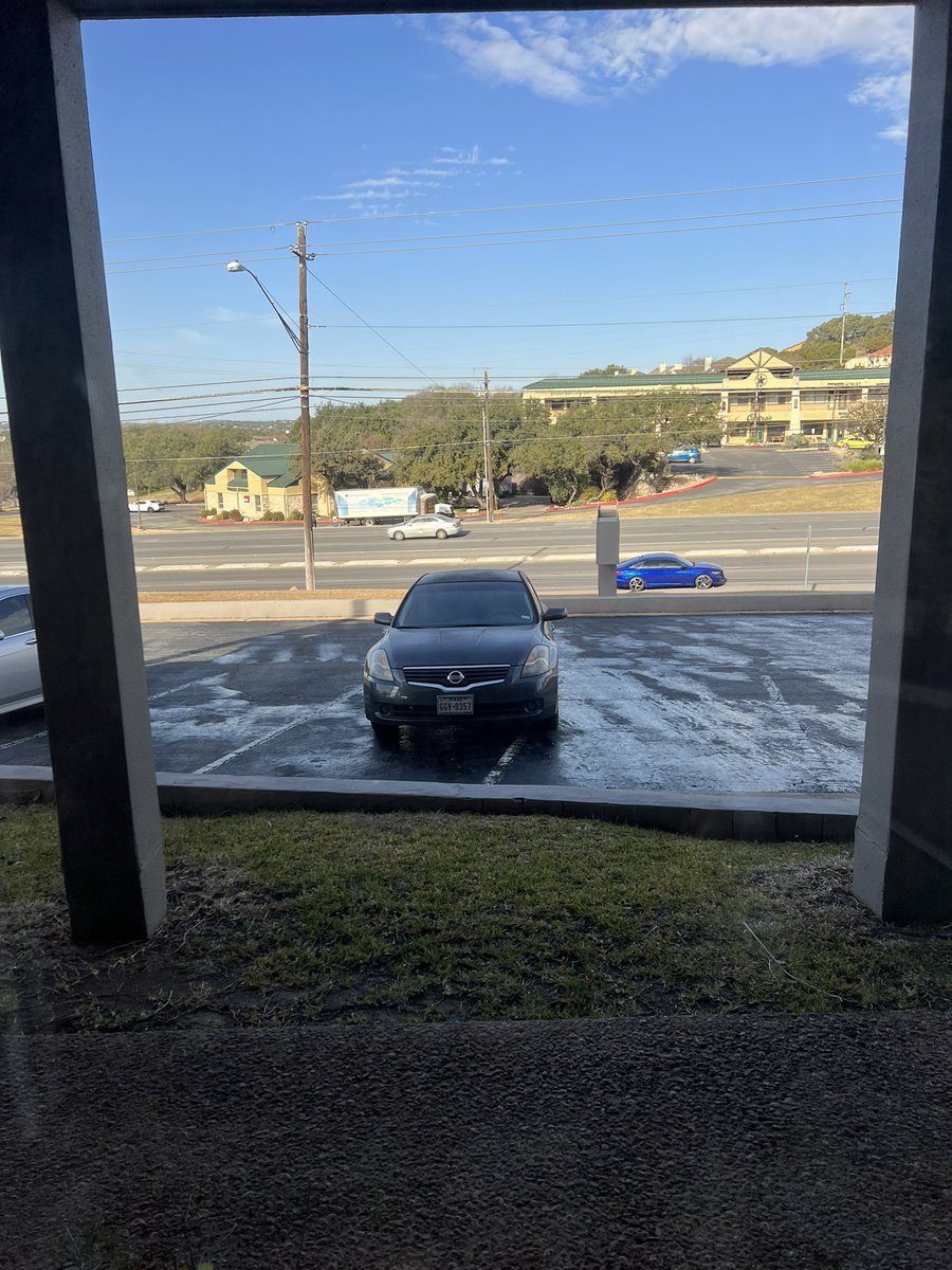 ryan_ernst's tweet photo. #profilesinparkingexcellence https://t.co/Uz9OlyLsnx