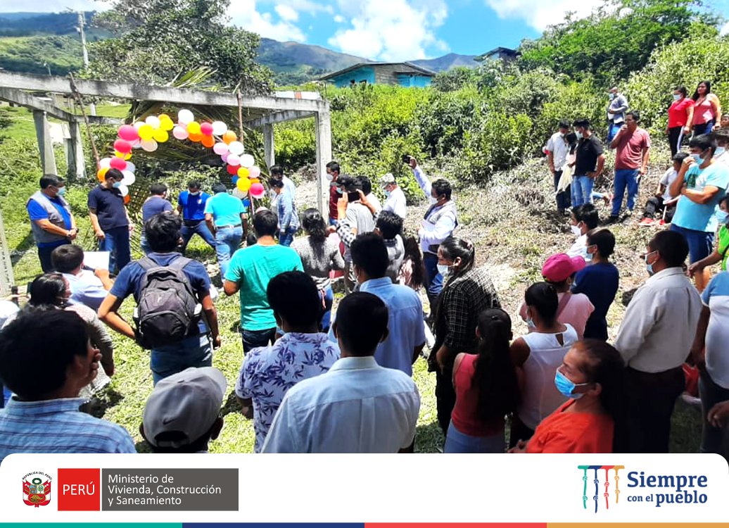 PNSR_MVCS's tweet photo. 📍#Cajamarca
El MVCS a través del Programa Nacional de Saneamiento Rural (PNSR) inicia el proyecto de agua y saneamiento en la localidad de Buenos Aires, distrito de Huarango, provincia de San Ignacio en la región #Cajamarca.
#PNSR #PIASAR #GobiernodelPerú #SiempreConElPueblo https://t.co/wEQAH1V0oC
