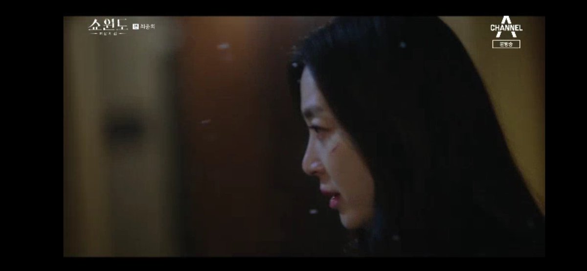 Queen_SongYoona's tweet photo. She finally breath and free from the Show Window... ππ₯Ίπ₯°
#SongYooonAh #μ‘μ€μ #HanSeonJoo
#SWTQHQueenSeonJooRules
#ShowWindowEp16
#ThankYouShowWindow
#ShowWindow
#ShowWindowFinalEp #ShowWindowTheQueensHouse #Ending https://t.co/JIdDak6Zta