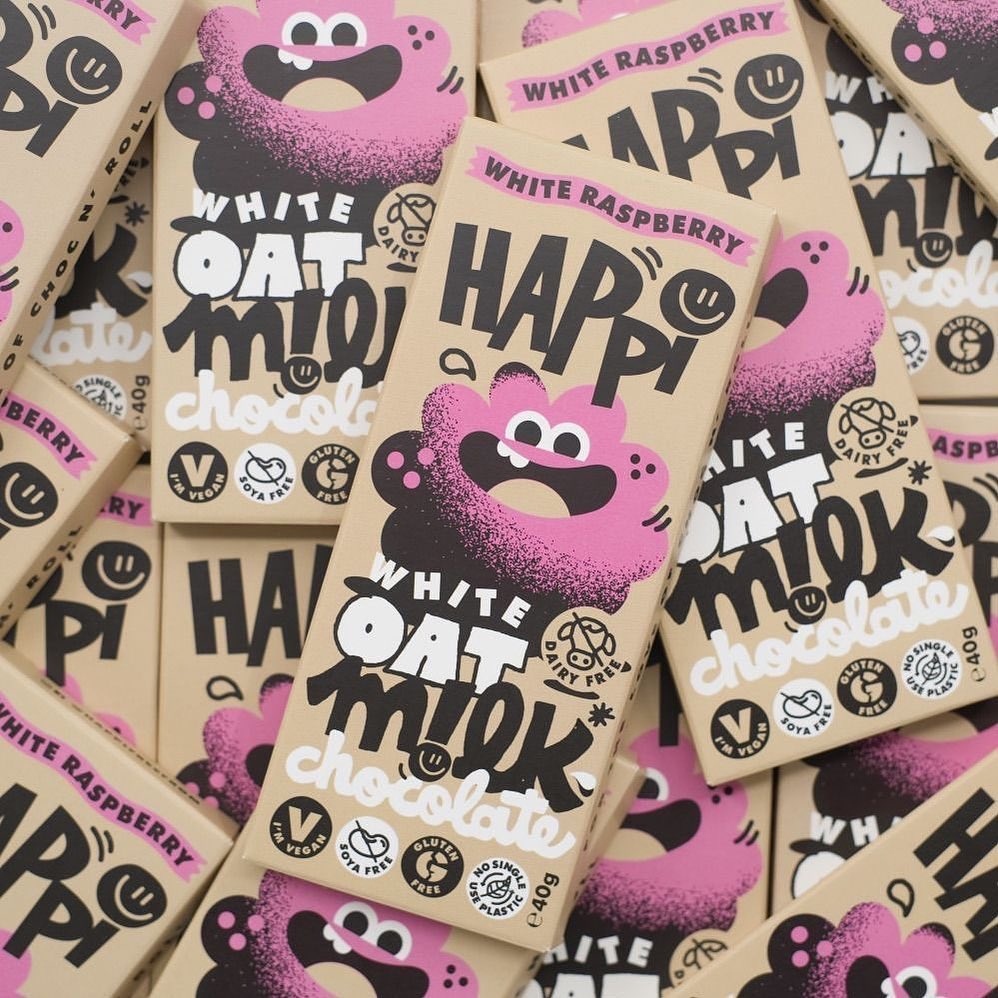 "Hands down THE best vegan chocolate" - BL customer

White chocolate &amp; raspberry - a winning combo that can only bring more HAPPiness to your day! 

Made with Oat Milk for a rich and creamy taste with no nasties. 

Shop more flavours at beyondliving.co.uk