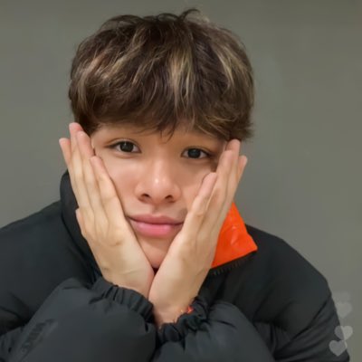 SamuelKimpicss's tweet photo. #YeniProfilResmi https://t.co/y9j7HuO9Nl