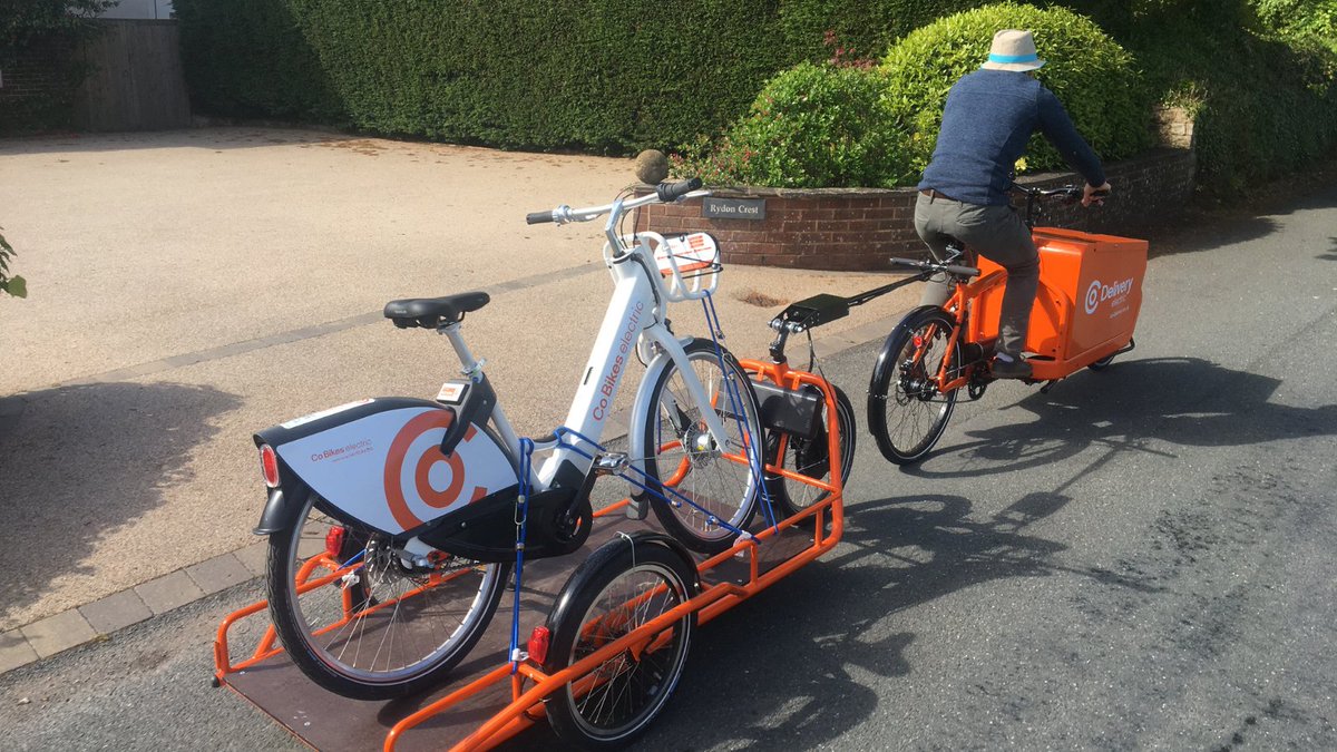 CoDeliveryElec's tweet photo. Our Co Bikes are great a way of getting you from A to B, but here's one of the ways we sustainably transport our electric bikes from station to station.

@CoBikesElectric https://t.co/1NcIpREuPm