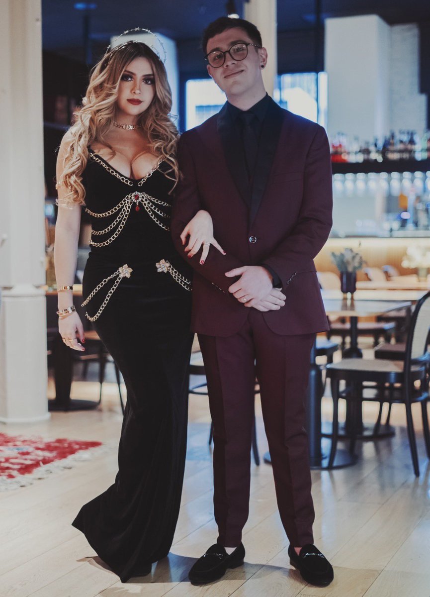 arigameplays's tweet photo. Estoy muy orgullosa de todos tus logros, gracias por hacerme parte de tu vida y compartirlos a mi lado. Te amo muchísimo. ❤️ https://t.co/NCYEb17k6i
