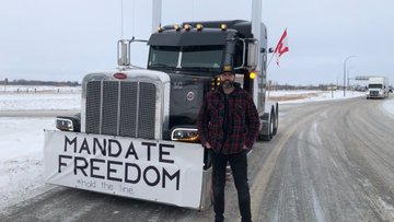  Truckers Block Highways On Canadian Border To Protest Vaccine Mandate FJZnKdqVkAIMpFh?format=jpg&name=360x360